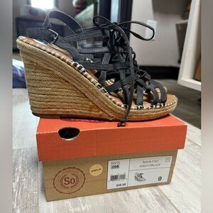 SO Black Strappy Wedge Sandals